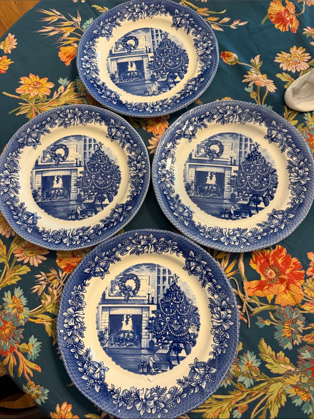 Blue and White Holiday Scene Dinner Plate Set (4) Merry Christmas transfer-ware